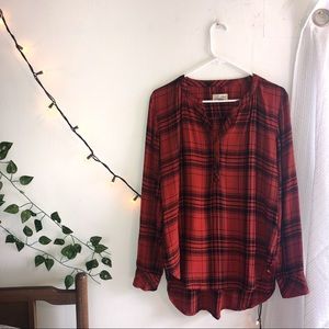 Universal Thread Plaid Blouse